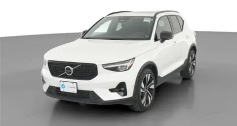 Volvo XC40 2023 купить в Москве