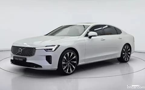 Volvo S90 2025 купить в Москве