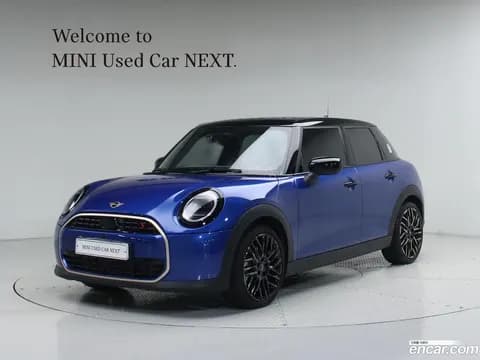 MINI Cooper S 2025 купить в Москве