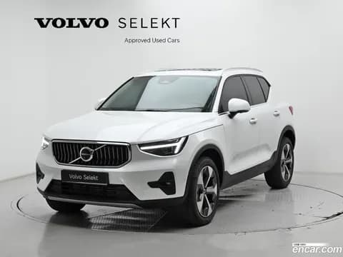Volvo XC40 2026 купить в Москве